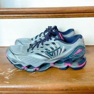 Mizuno Wave Proficiency Sneakers